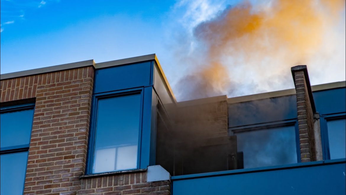 Brand in appartement in Deventer binnenstad aangestoken, bewoner aangehouden